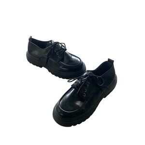 Lug Sole Oxfords Black Size 42 (10) NWOB